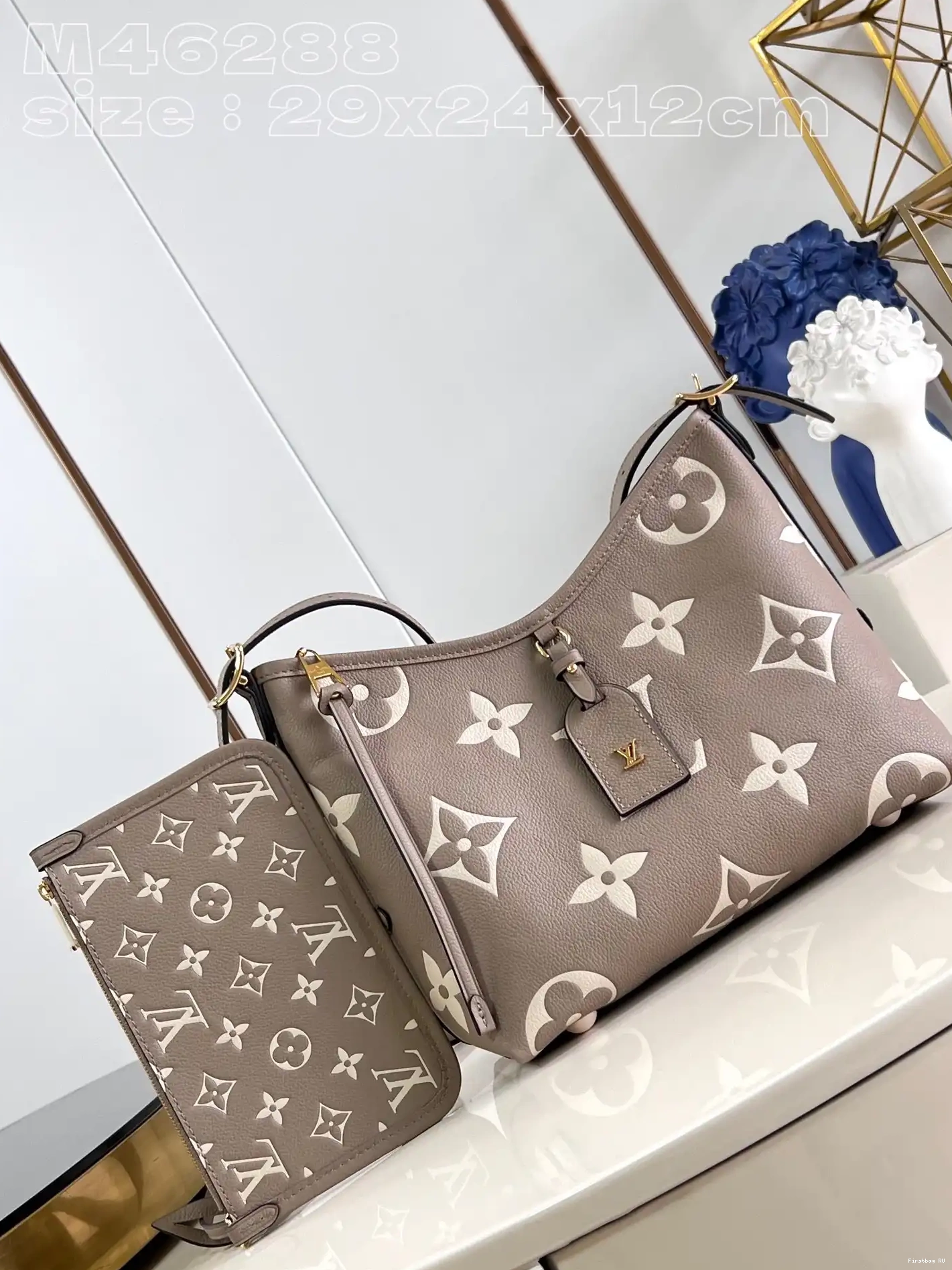 First bag VUITTON CARRYALL PM-29*24*12cm LOUIS 0505